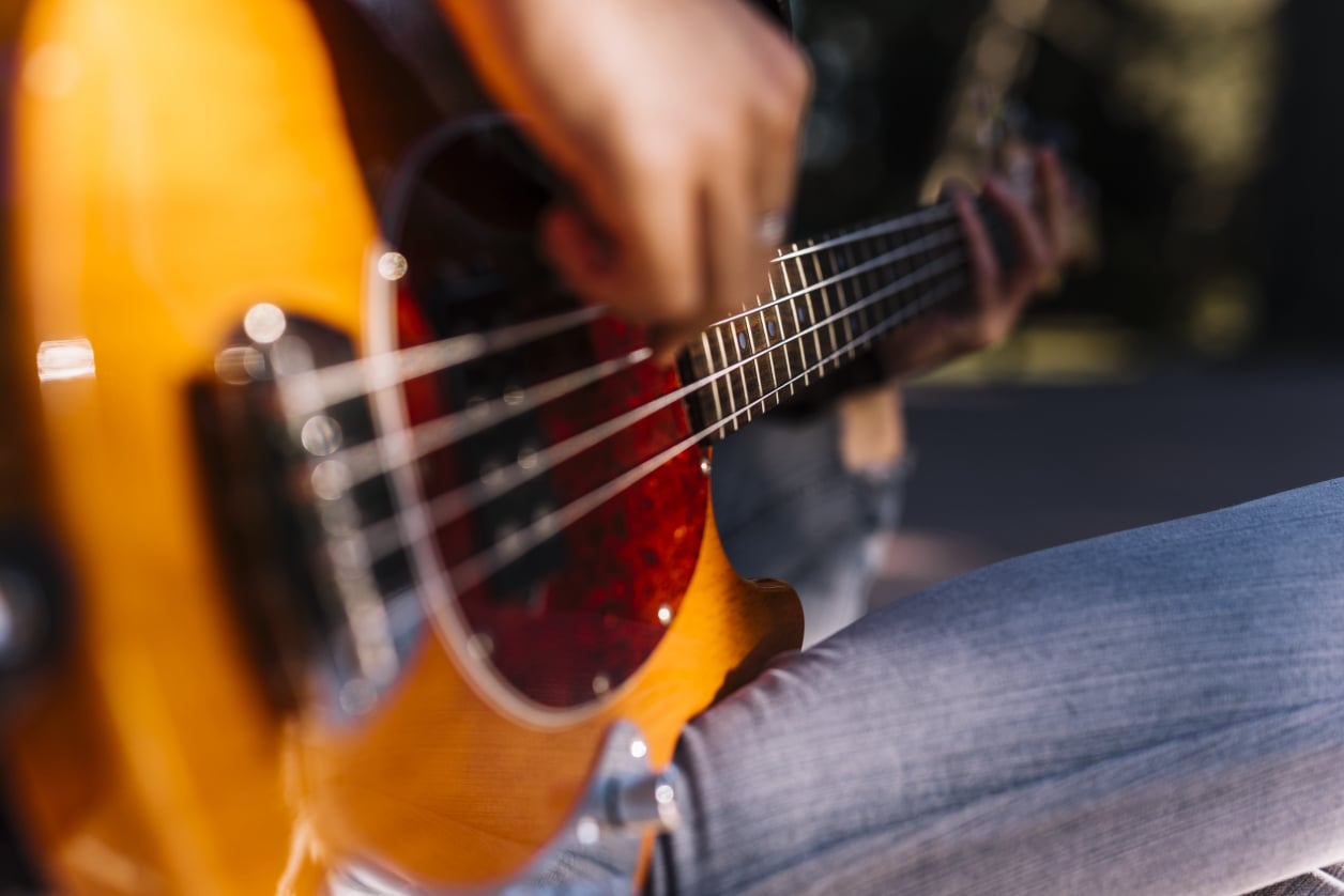 Gitarre Gitarre / E-Gitarre / Ukulele